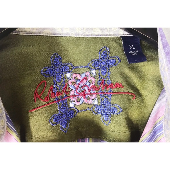 Robert Graham Button Long Sleeve Striped Shirt - Picture 5 of 8